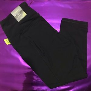 Tek Gear Capri High Rise Leggings